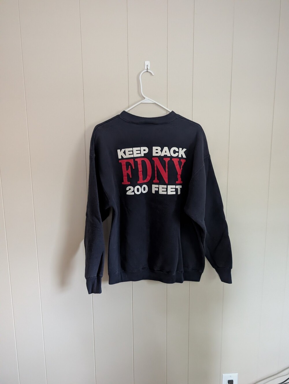 Lee Ultraweight Unisex Vintage FDNY Crewneck Sweatshirt Size Large